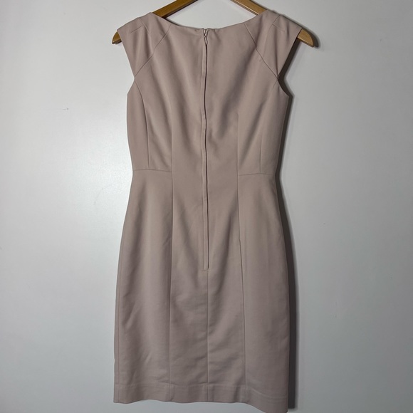 H&M WOMEN’S FORM FITTING Sheath dress KNEE LENGTH 4 - Picture 3 of 12